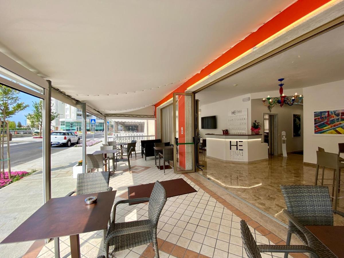 Hotel Etna Каорле Екстериор снимка